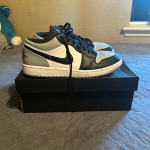 Jordan 1 low shadow toe